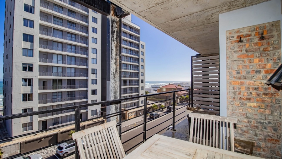 1 Bedroom Property for Sale in Beachfront Western Cape